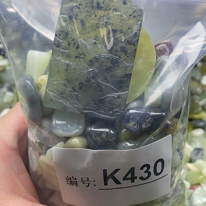 岫玉鱼缸石未镶嵌