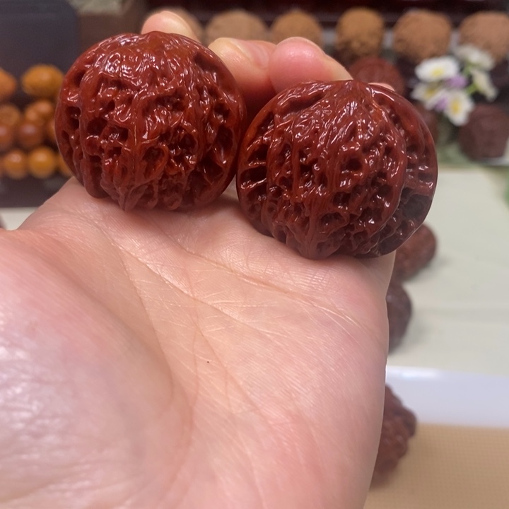 文玩核桃吊坠磨盘