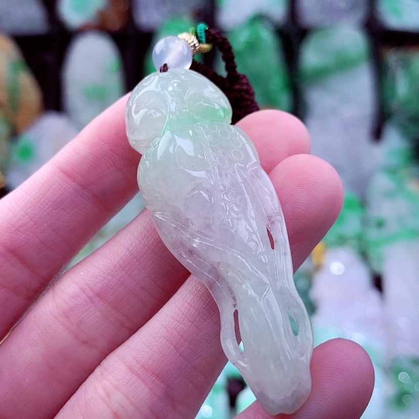 【闪购商品】翡翠颈饰未镶嵌挂件