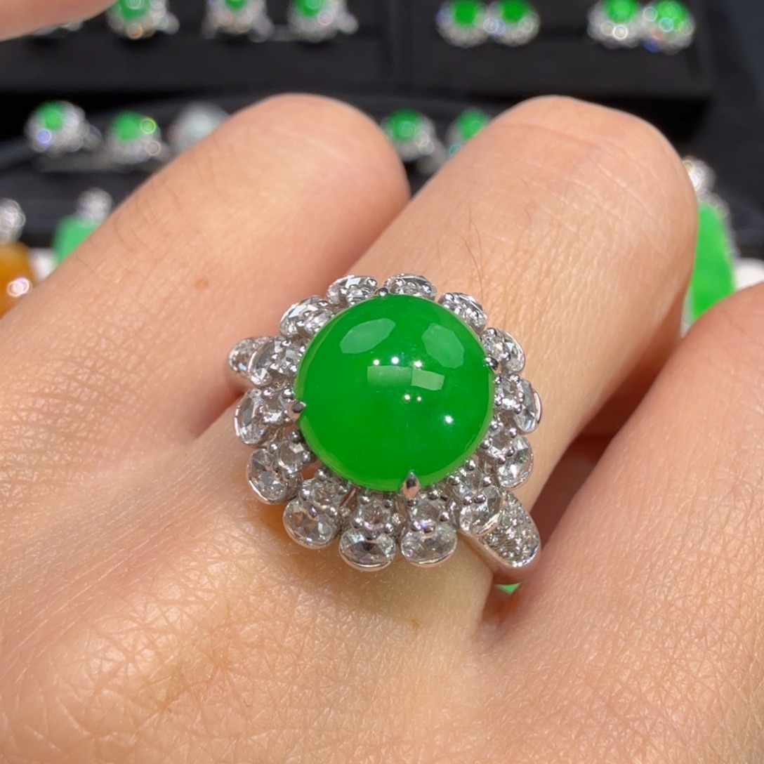 翡翠18K金镶嵌戒指收到货48小时鉴赏期