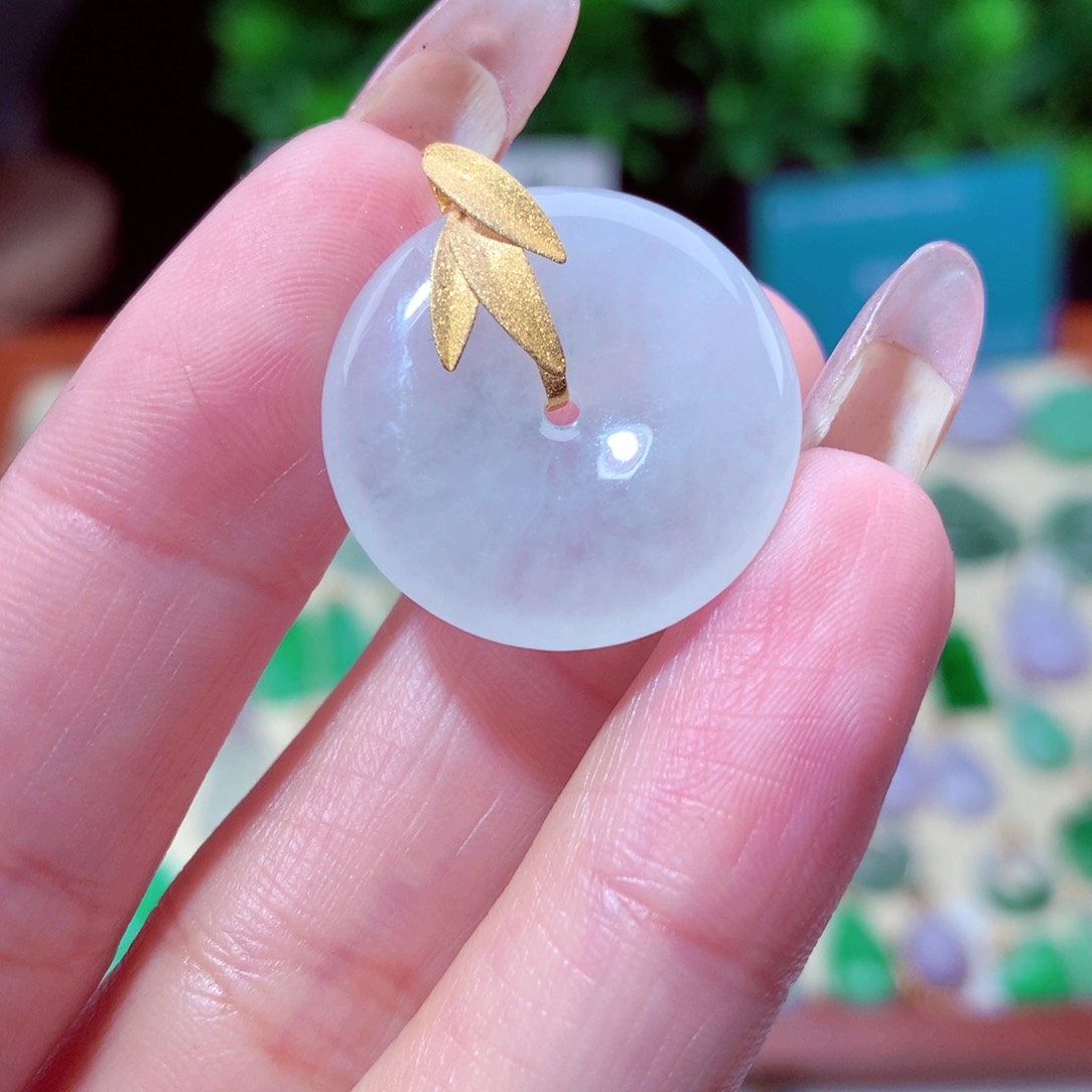 翡翠吊坠(不含链)18K金镶嵌