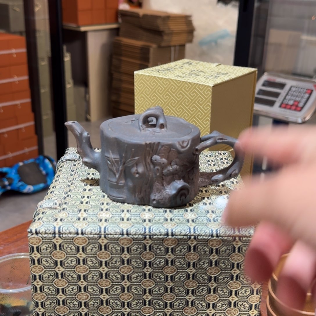 紫砂茶壶原矿原石的制作