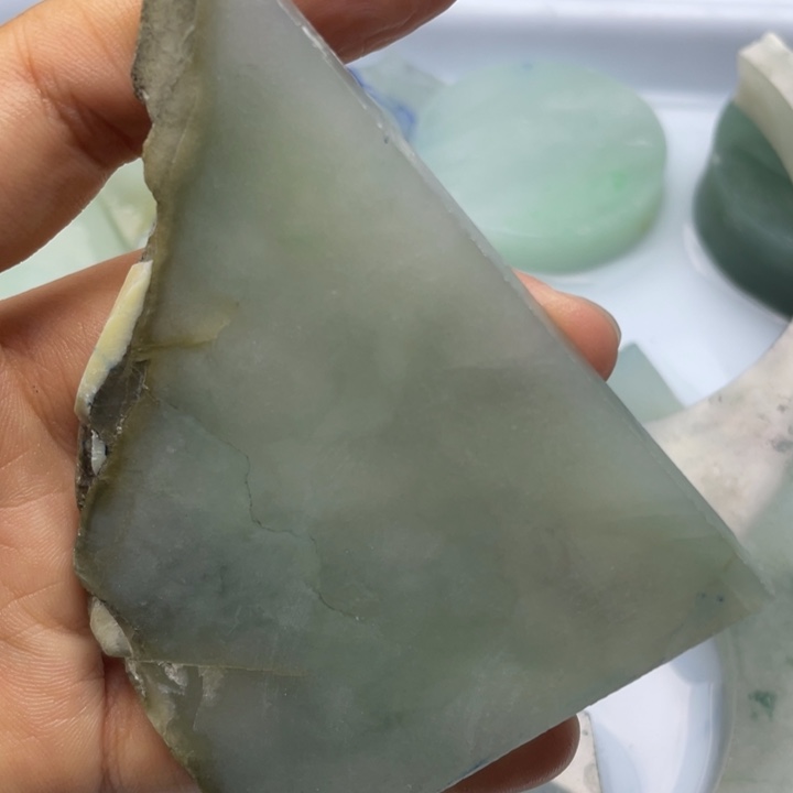 定制翡翠未镶嵌片料不退不换