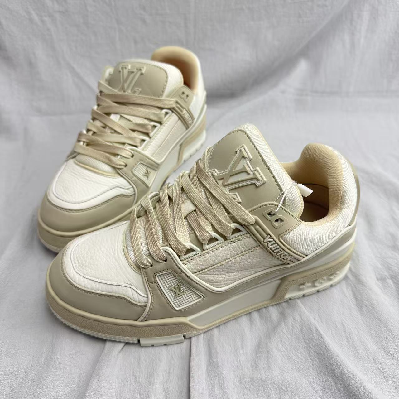 99新 LouisVuitton/路易威登 36.5/奶茶色女士trainer板鞋xxl1327