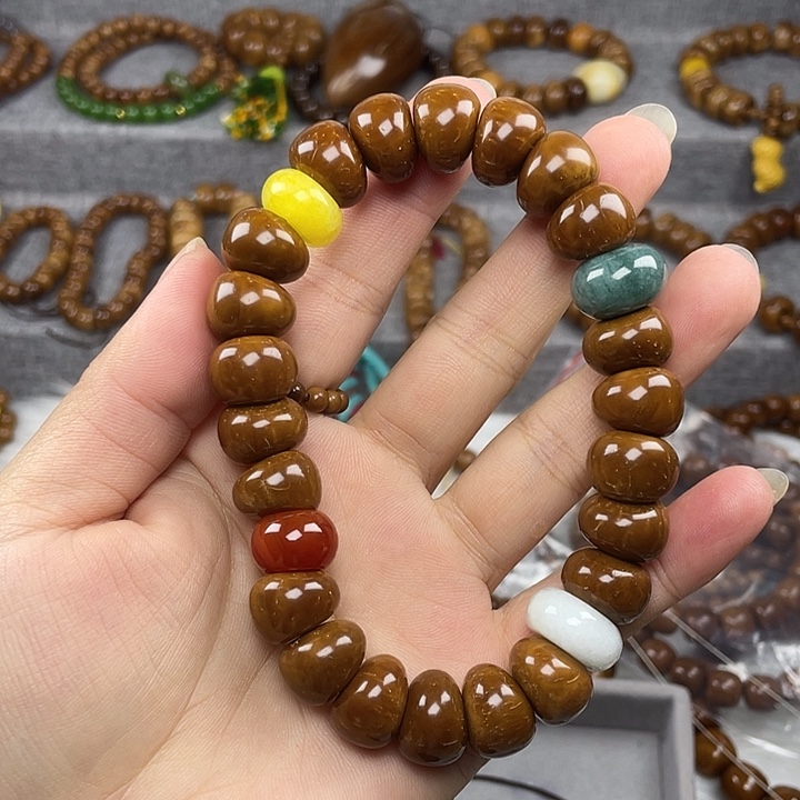 崔****库克吊坠库克大肠手持款精品