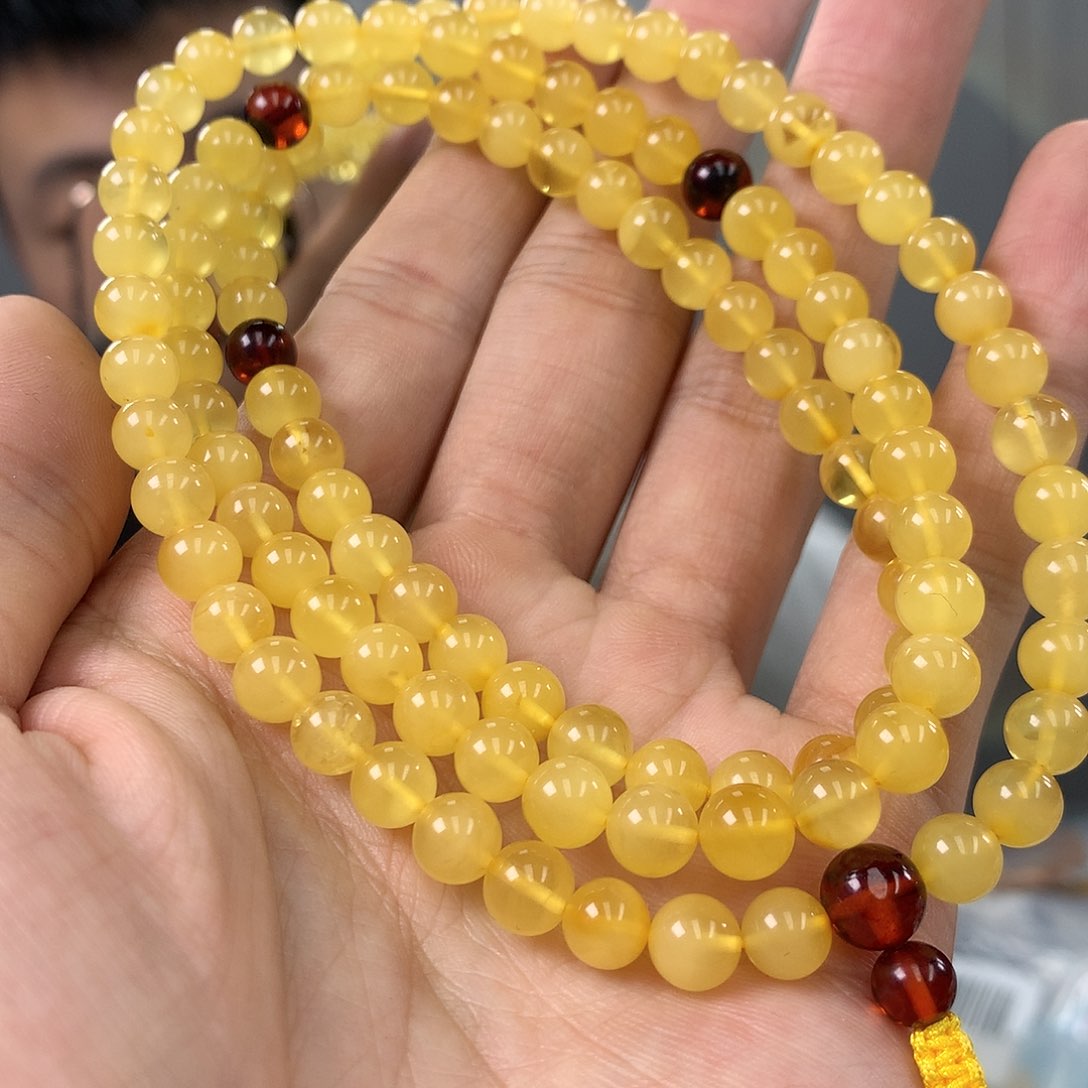 蜜蜡珠宝奇石未镶嵌