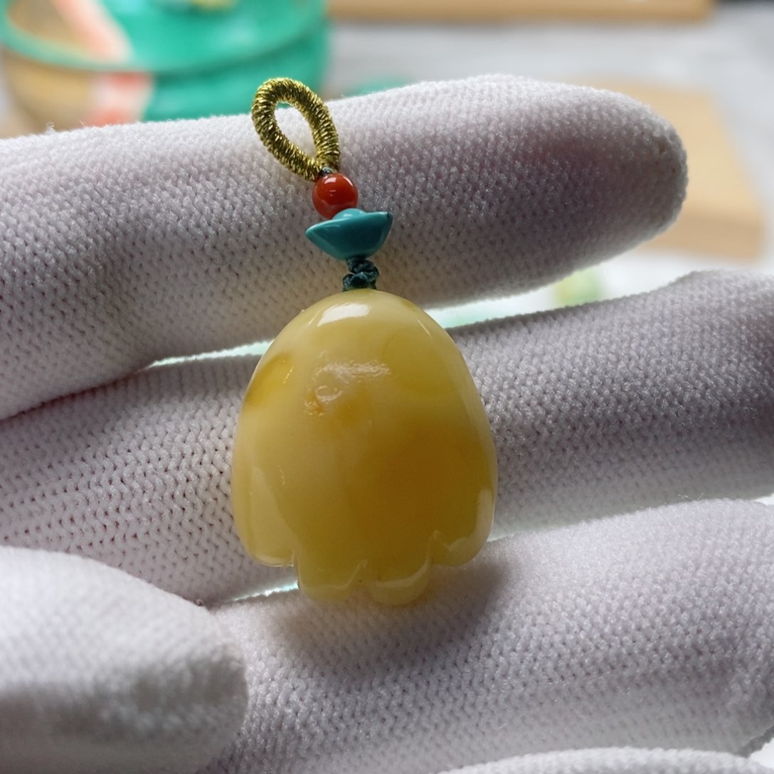 绿松石颈饰未镶嵌?****?