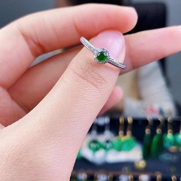 翡翠戒指银S925镶嵌饰品