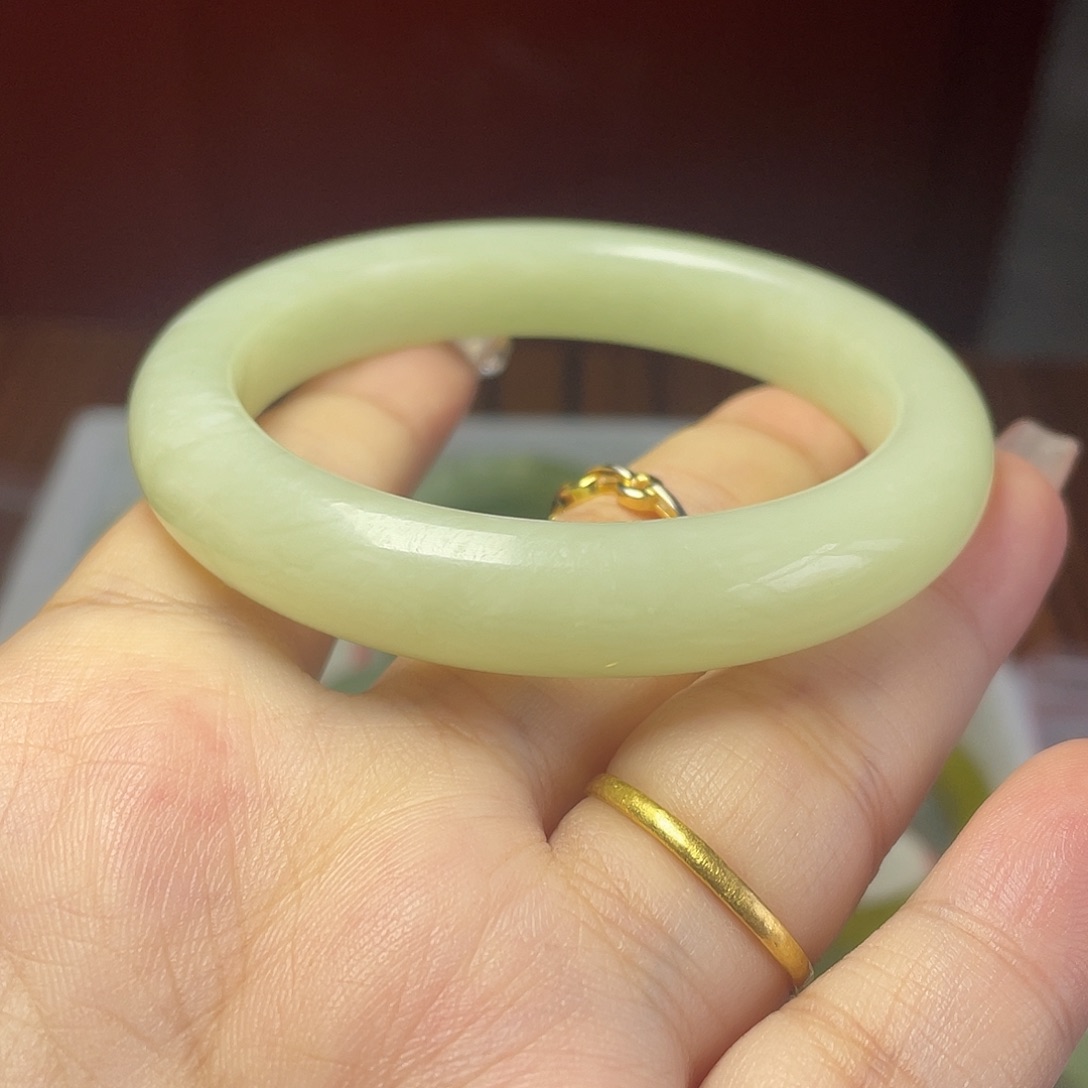 合金蛇纹石玉手镯