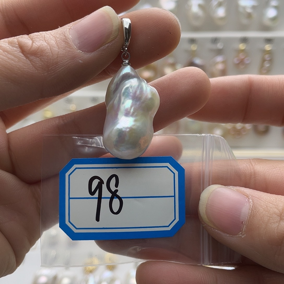 淡水珍珠颈饰未镶嵌春***～