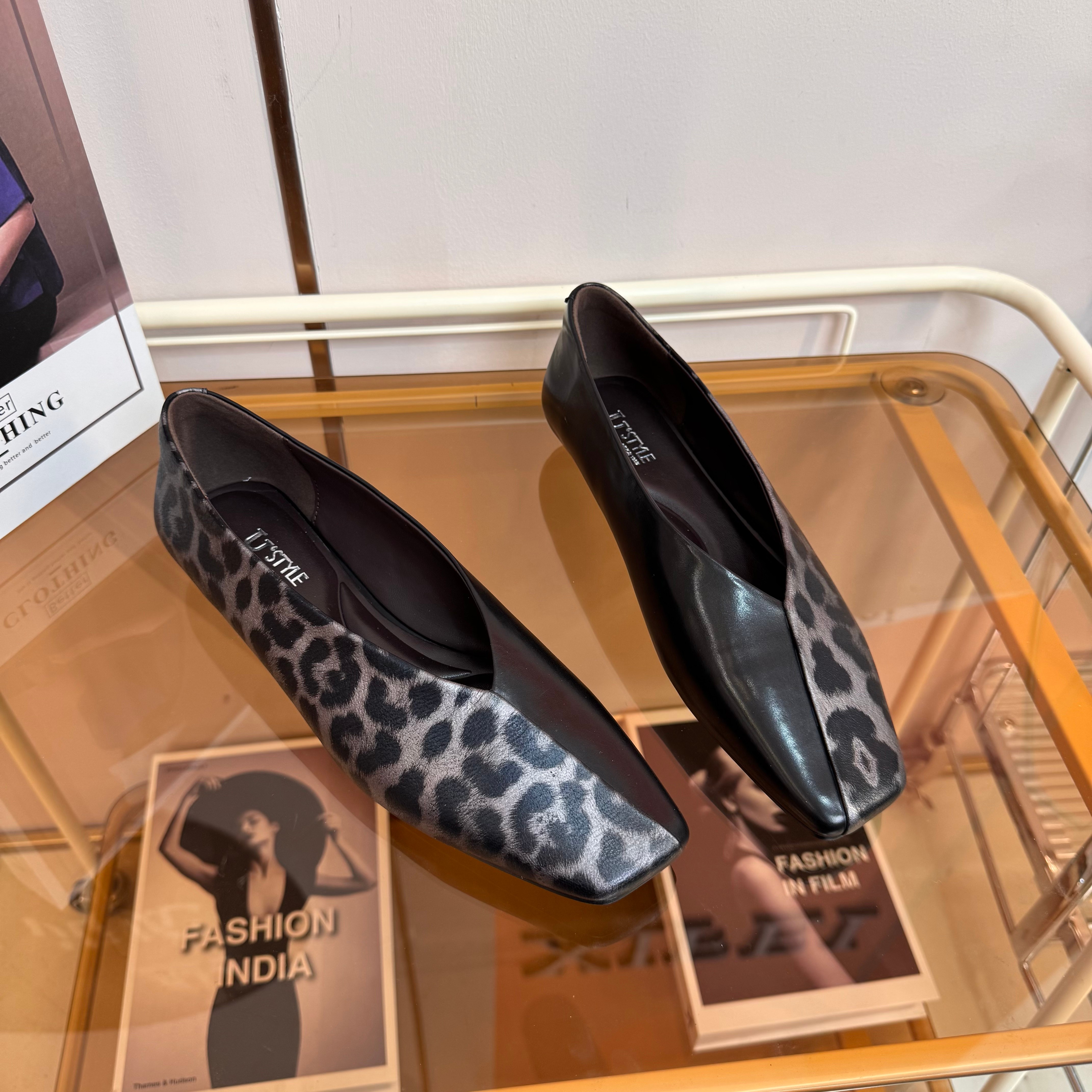 Chic Pa联名轻奢高定2CM/2025英伦豹纹气质百搭时尚单鞋25720