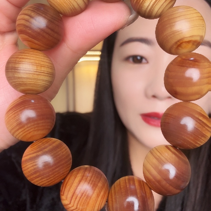 天***哥崖柏1.8饭圈88885555