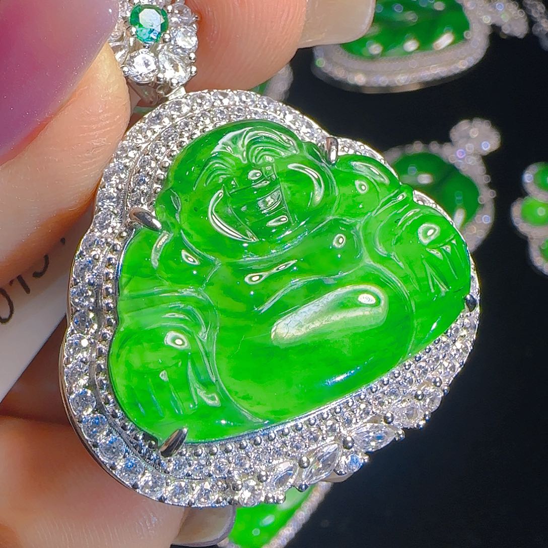 翡翠吊坠(赠链)银S925镶嵌