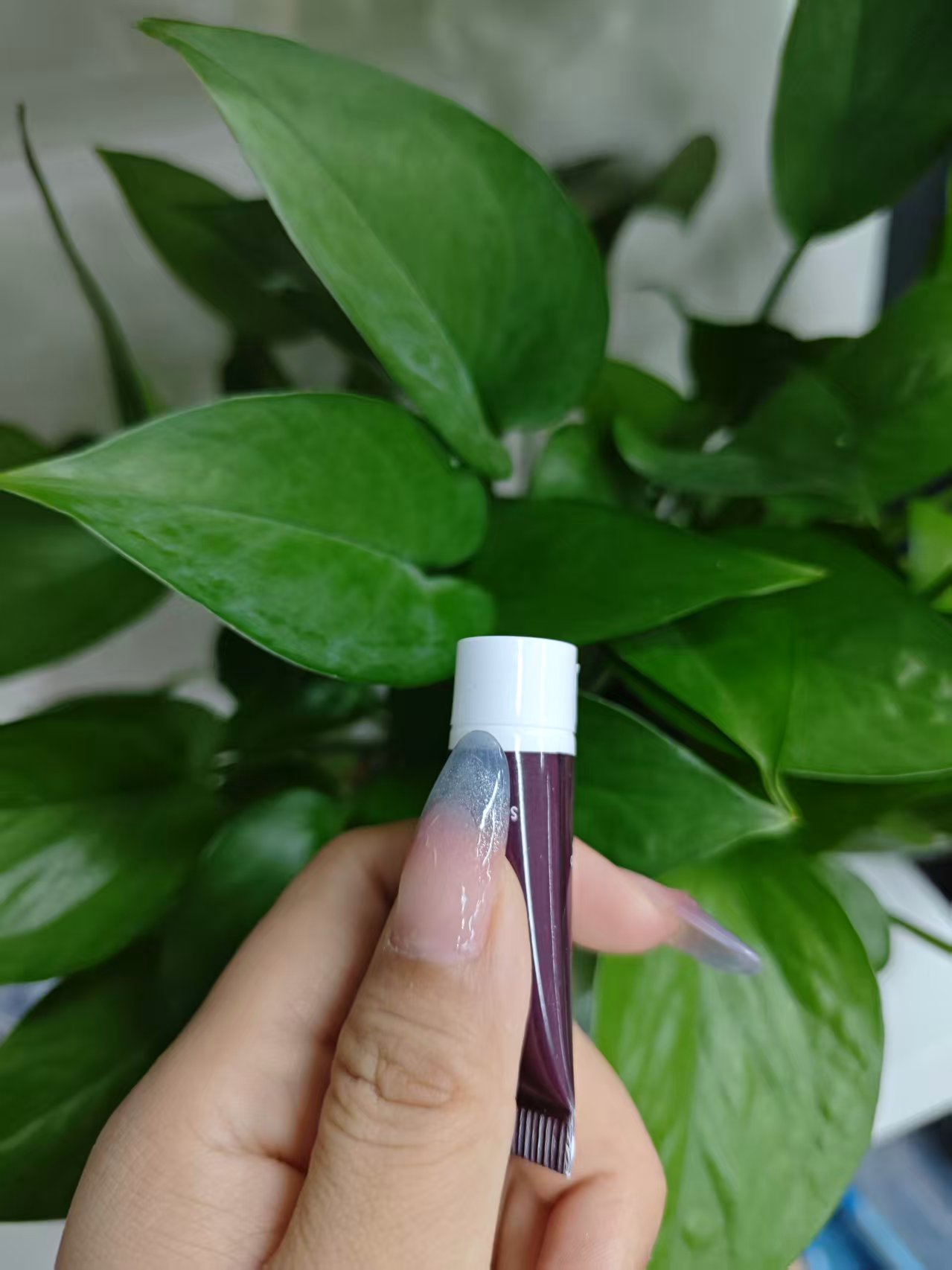 【言言分享兰嘉】水润透亮肌肤再现保湿精华液