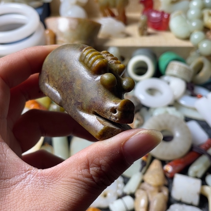 和田玉未镶嵌吊坠(不含链)