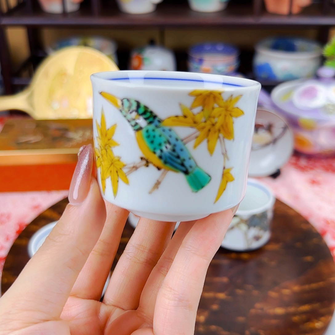 他家茶具瓷器真美！！