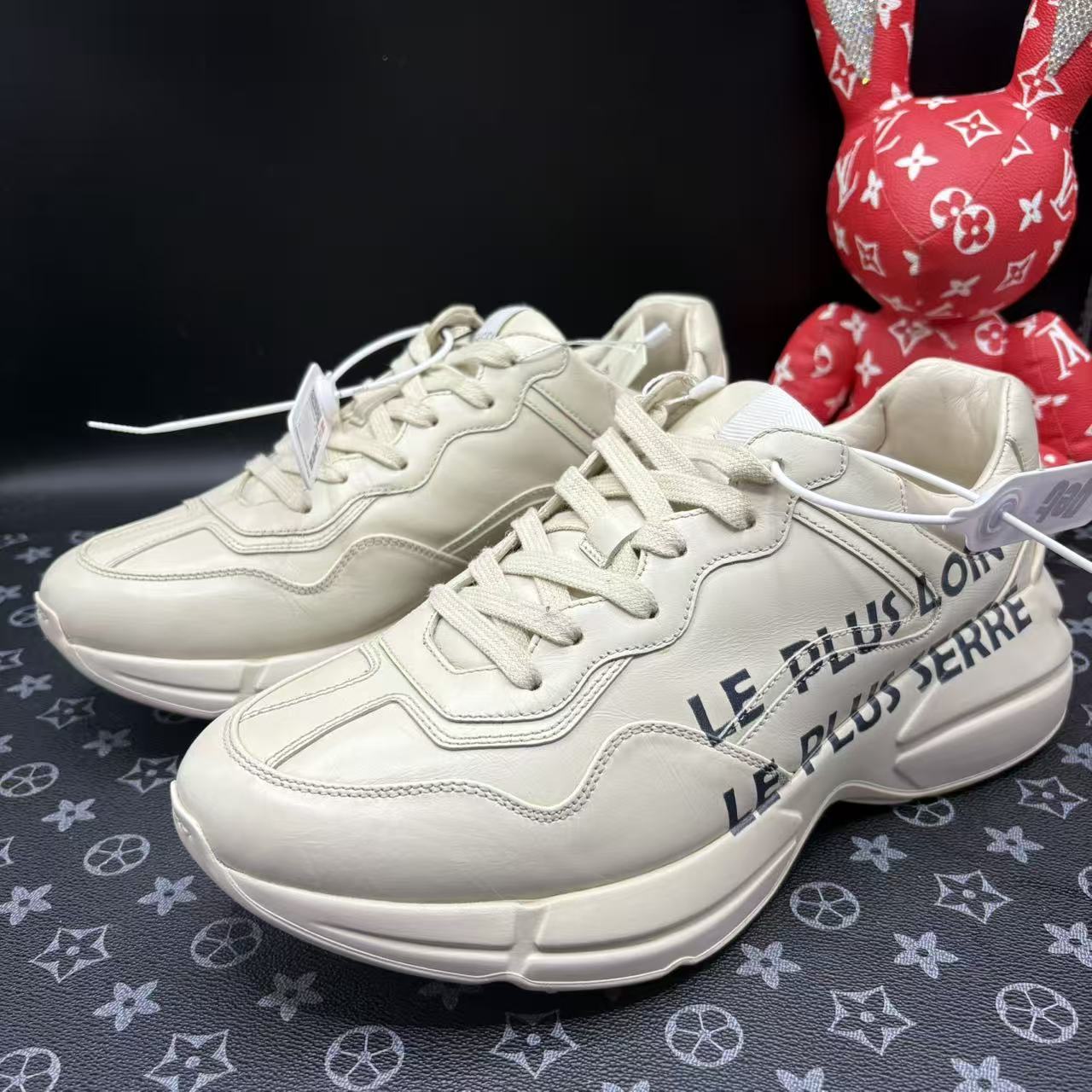 95新 GUCCI/古驰 男士时尚米白色船锚老爹鞋41.5欧 lz662