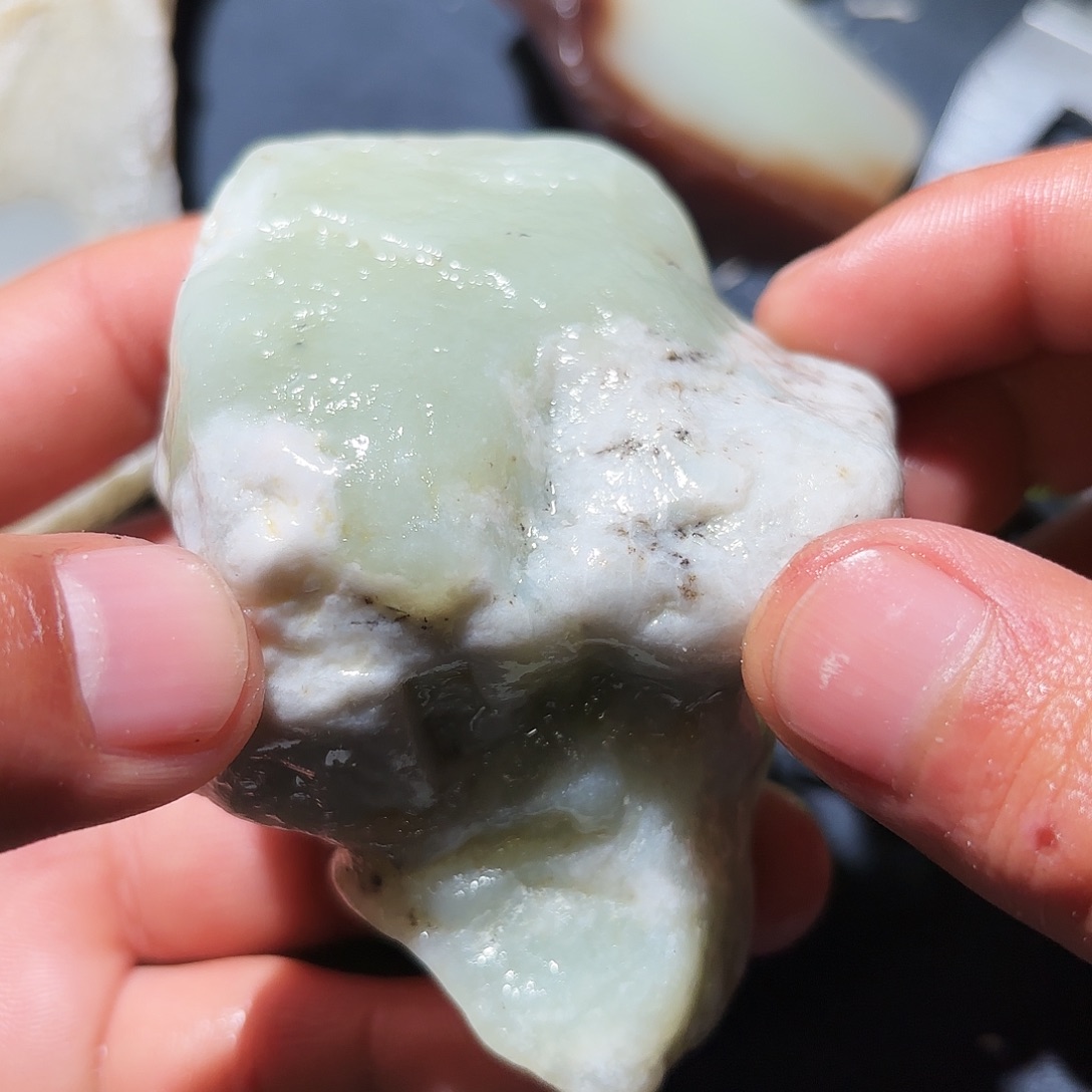 和田玉未镶嵌珠宝奇石