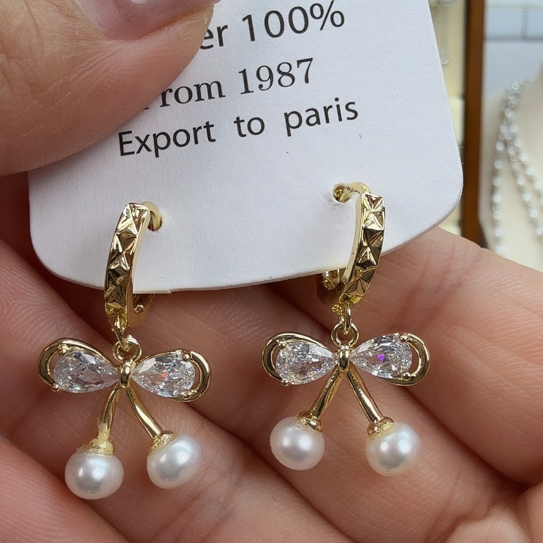 未镶嵌淡水珍珠耳饰