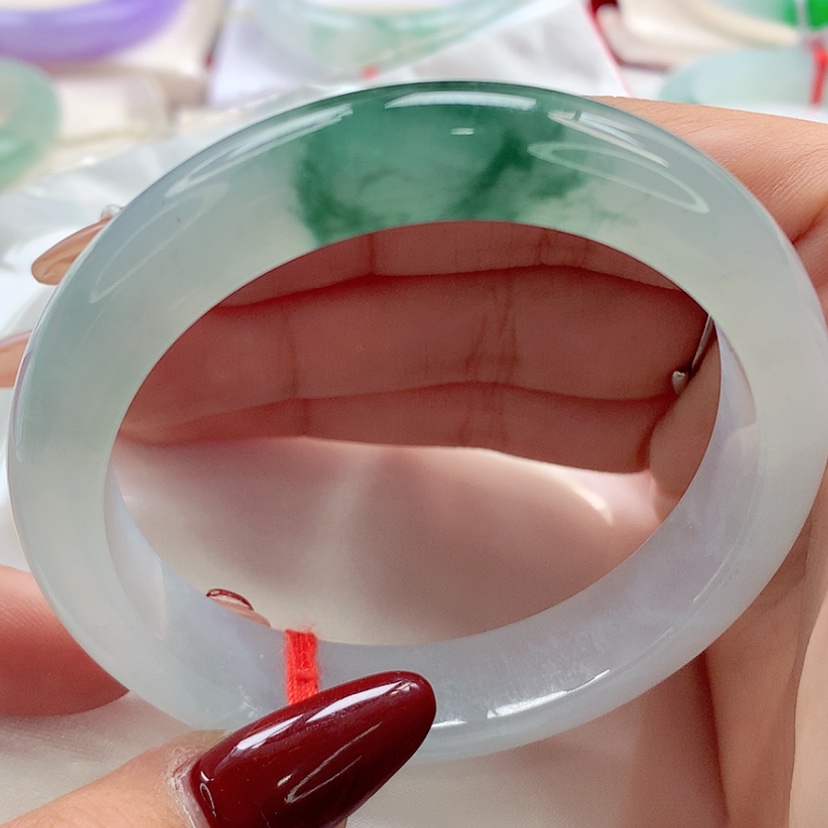 【闪购商品】翡翠手镯未镶嵌师妹