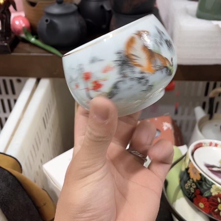 陶瓷茶具全部清清完回家过年