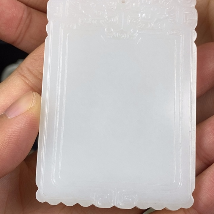 未镶嵌和田玉挂件玉****）