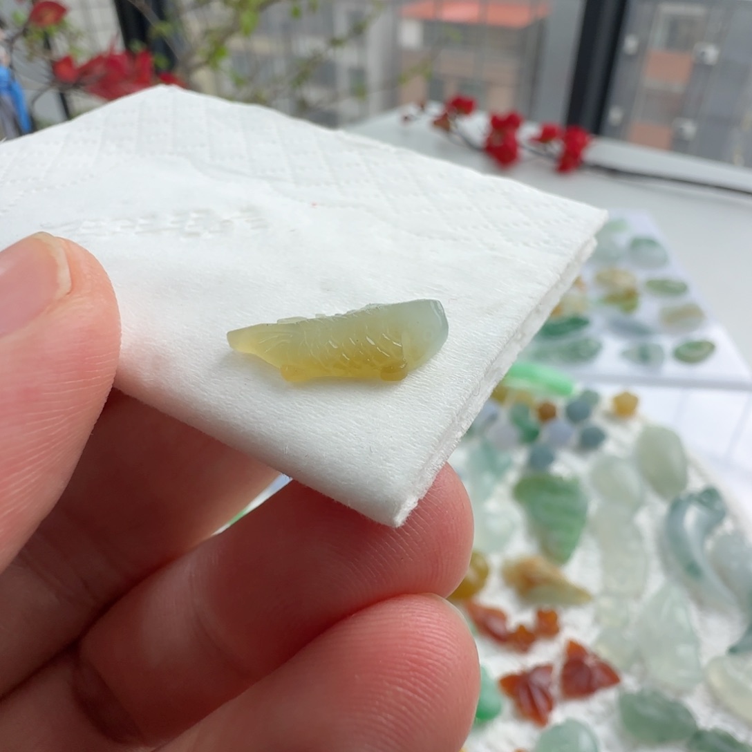 定制翡翠未镶嵌定制翡翠毛货不退不换