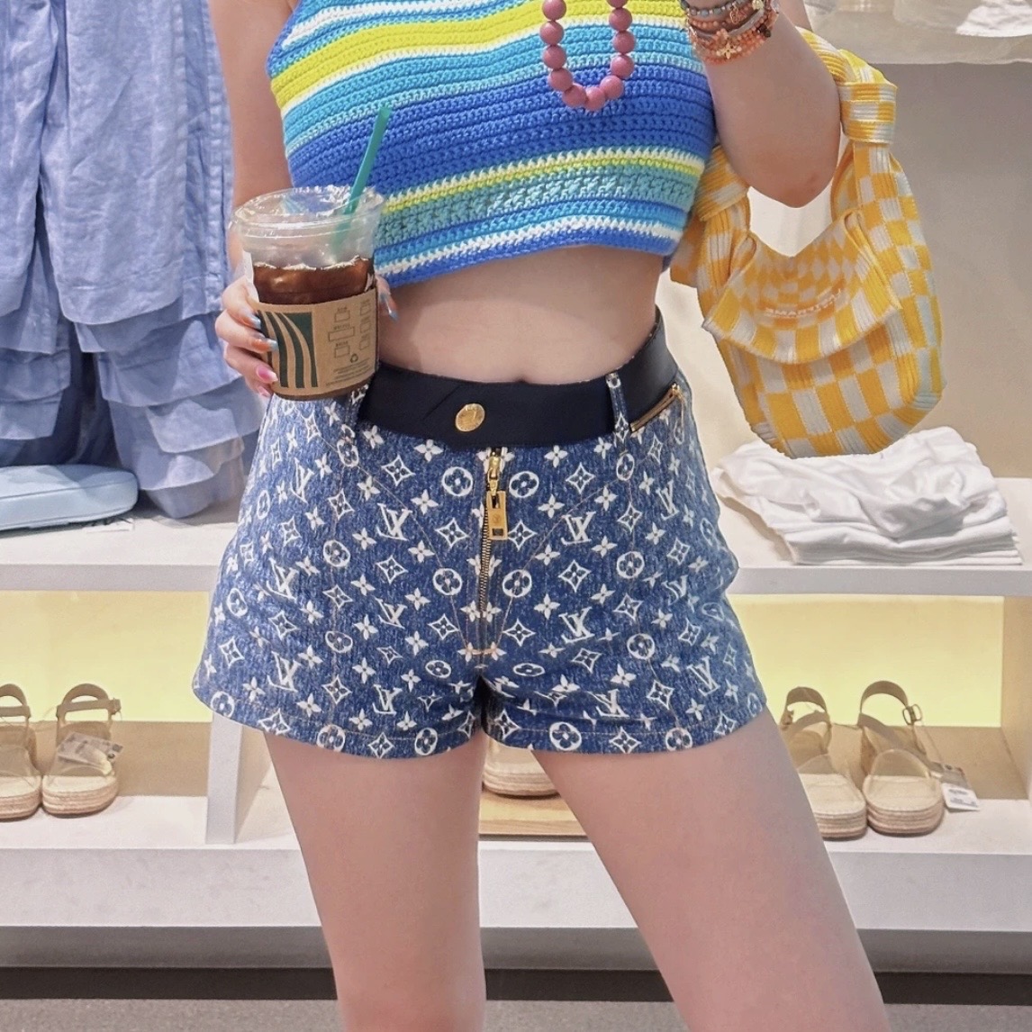 未使用 LouisVuitton/路易威登 汤/P235603476/满印牛仔短裤 36码