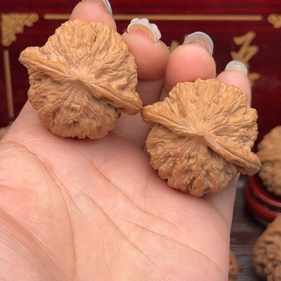 文玩核桃吊坠赵闷