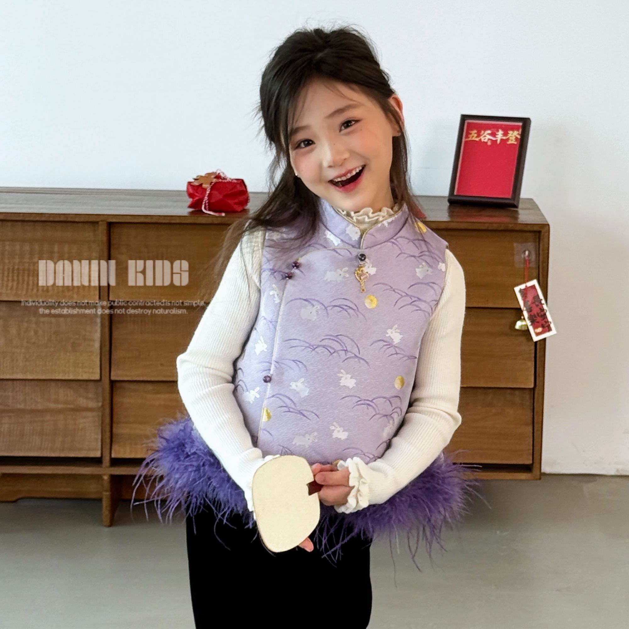 嗒囜【紫气东来｜精工细作】旗袍款型新中式马甲拜年服女童汉服冬装