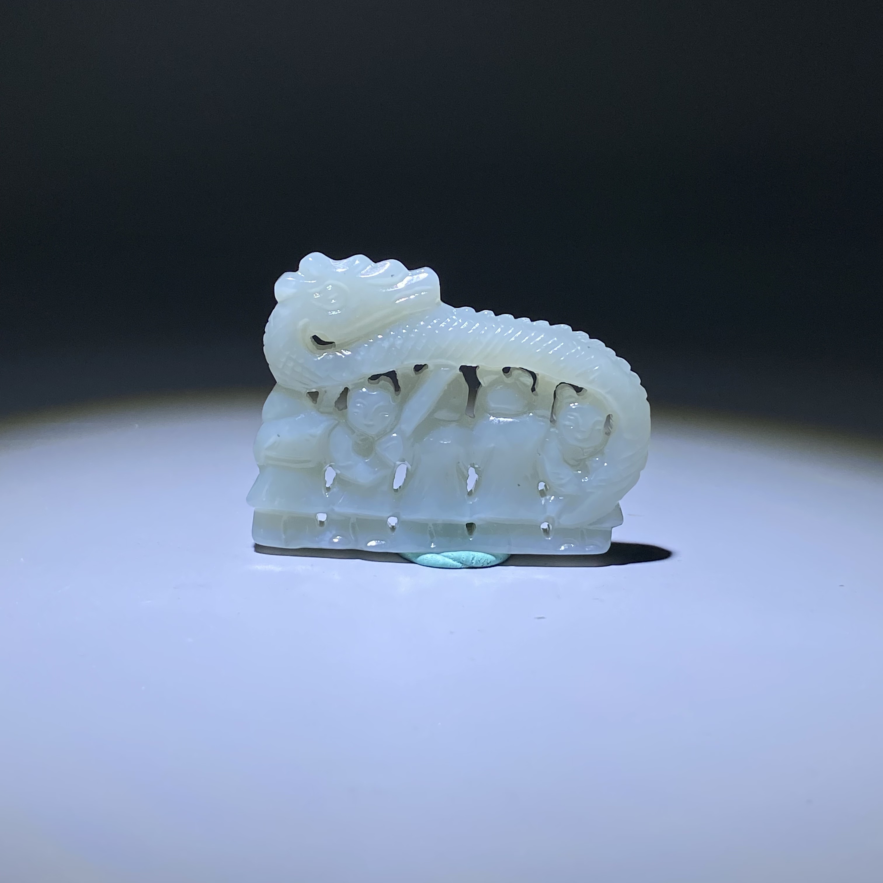 清-古玉龙护童子挂件2504070018