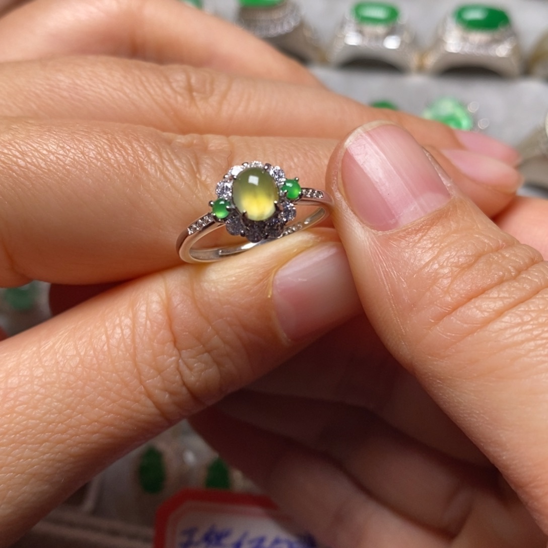 翡翠戒指银S925镶嵌戒指