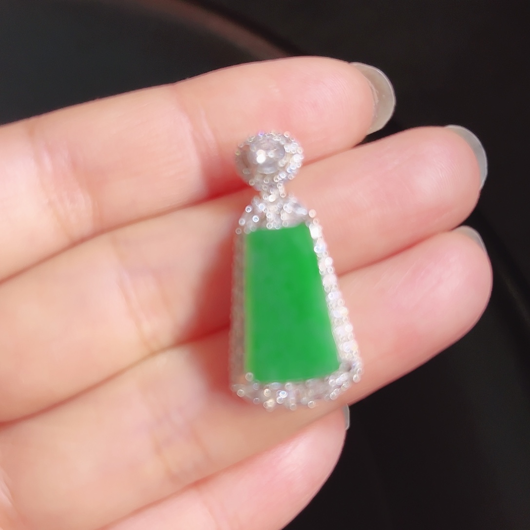 翡翠银S925镶嵌颈饰