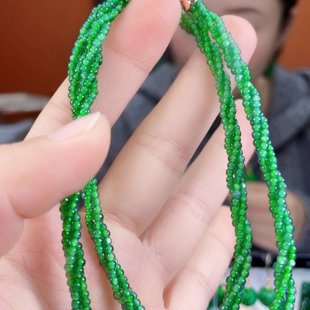 翡翠未镶嵌耳饰饰品