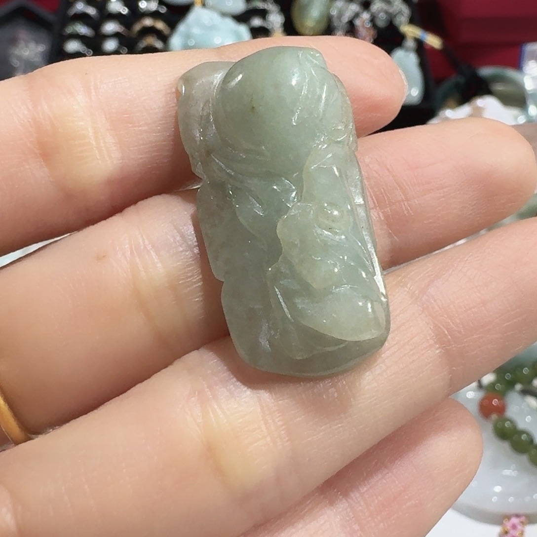 翡翠未镶嵌颈饰0000