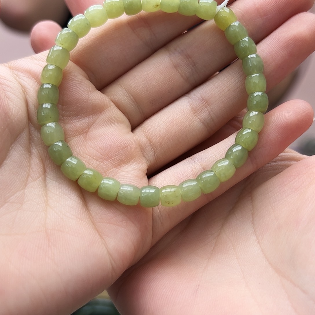 未镶嵌手串和田玉