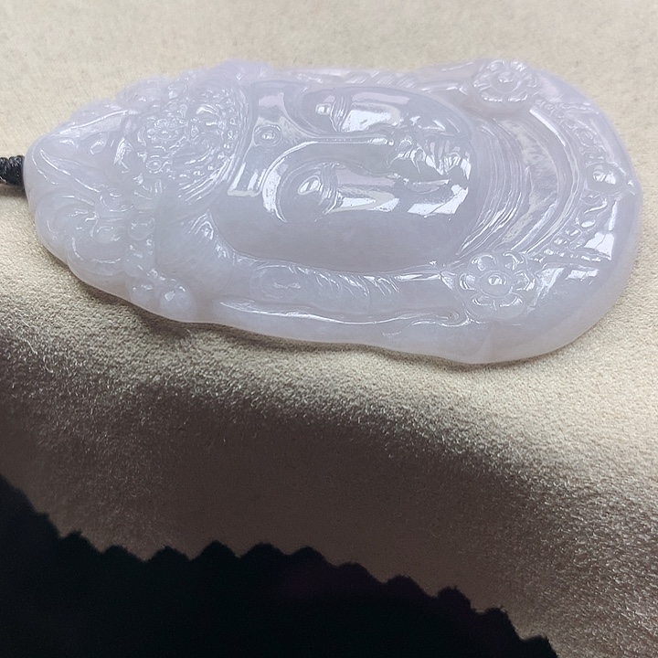 翡翠颈饰未镶嵌吊坠