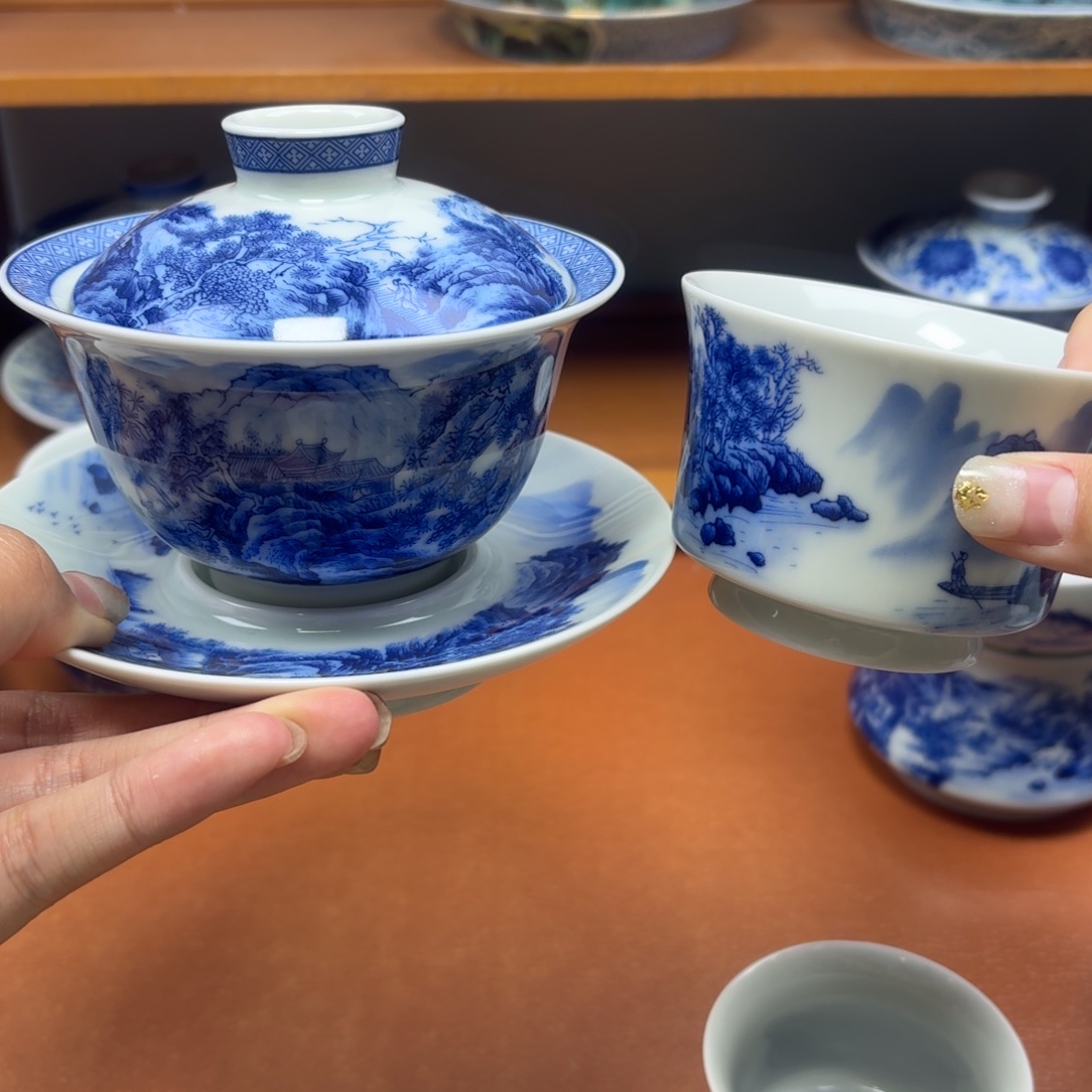 Z***g景德镇瓷器精品展示