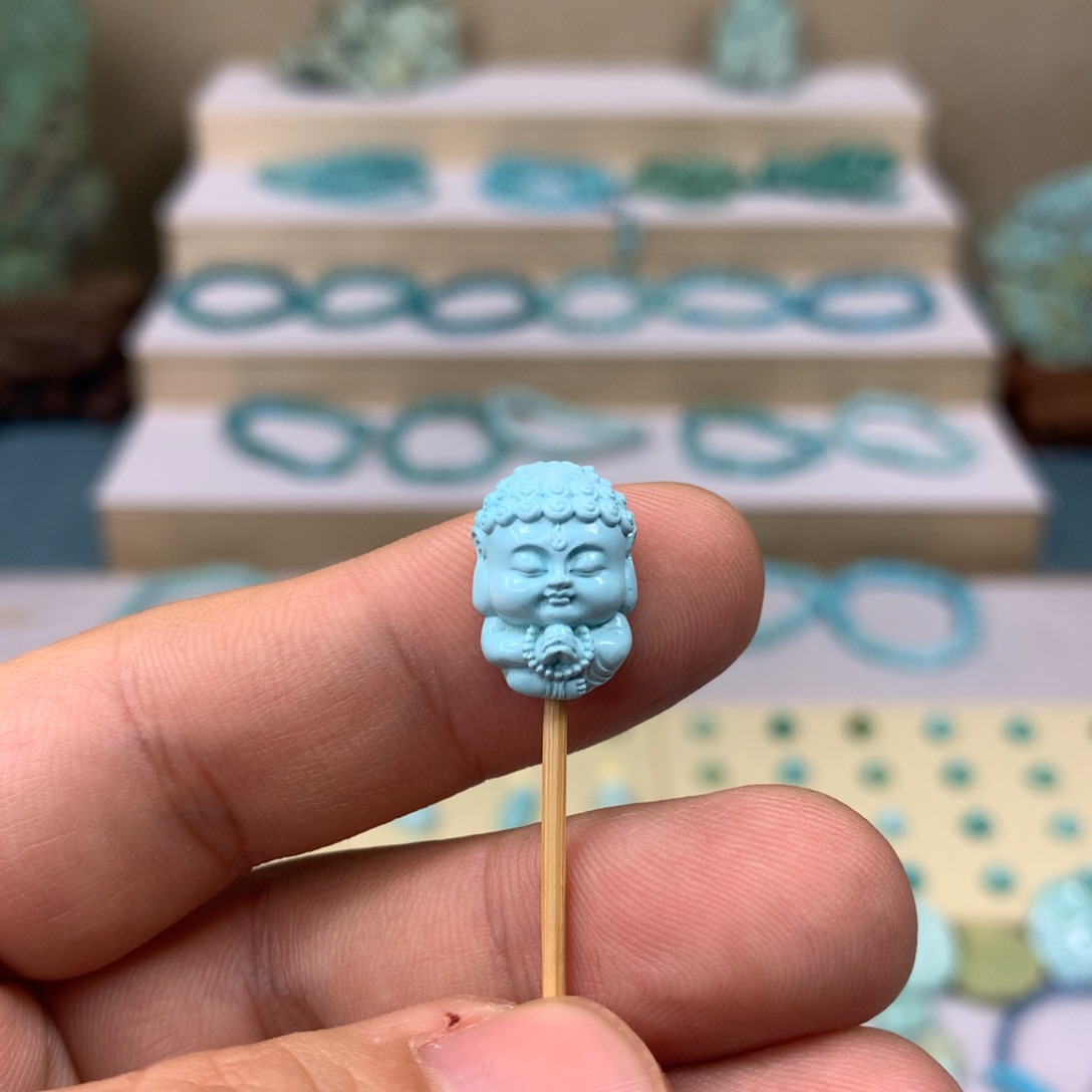 绿松石配饰未镶嵌