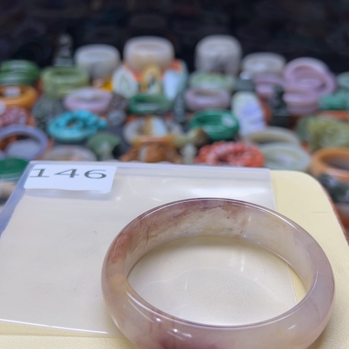 石英质玉手镯未镶嵌?*?146