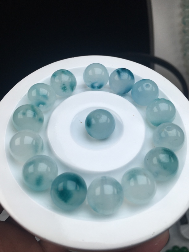 卡12+飘兰花珠子（一颗翡翠）圆珠散珠多样性发货