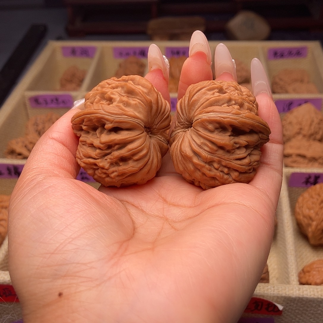 S***U文玩核桃把件至尊楼