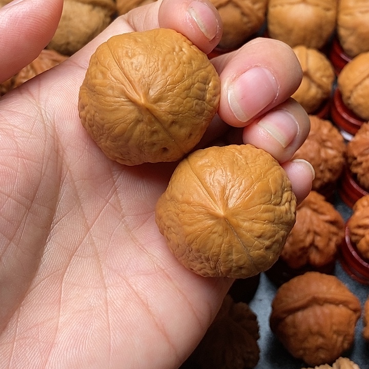 吊坠文玩核桃玉蟾