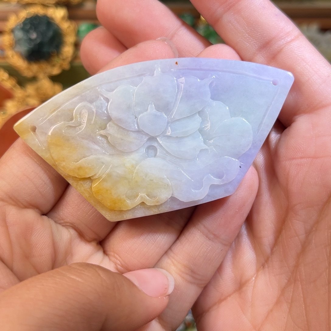 翡翠颈饰未镶嵌带编织