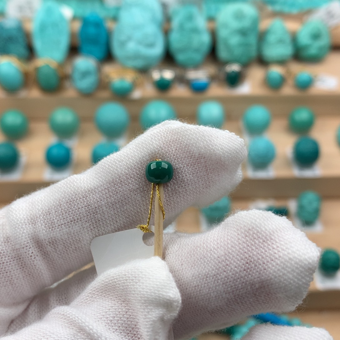 绿松石配饰未镶嵌5.5-4.5