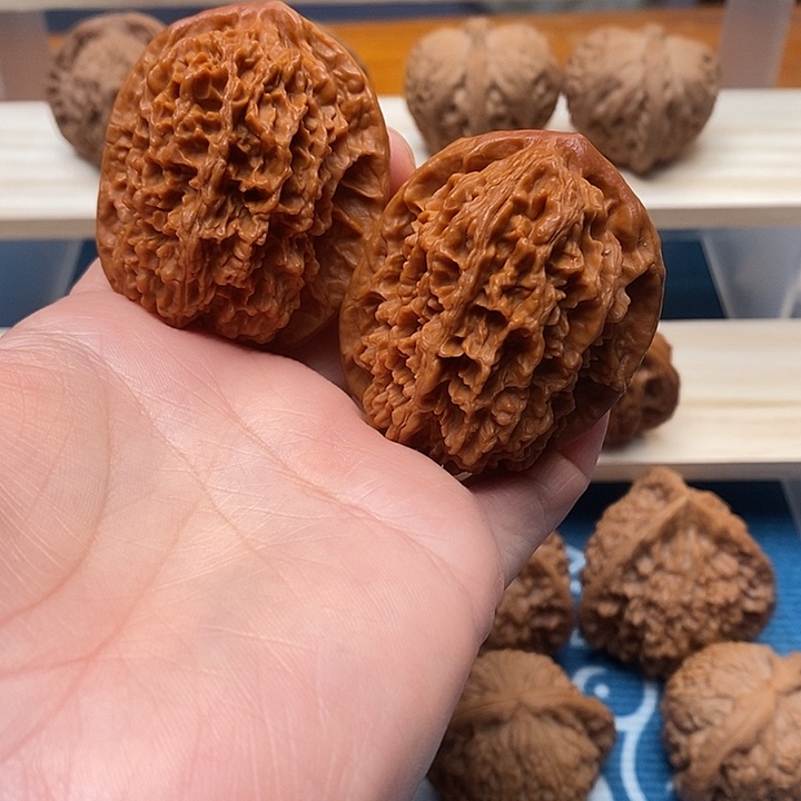 文玩核桃吊坠大花