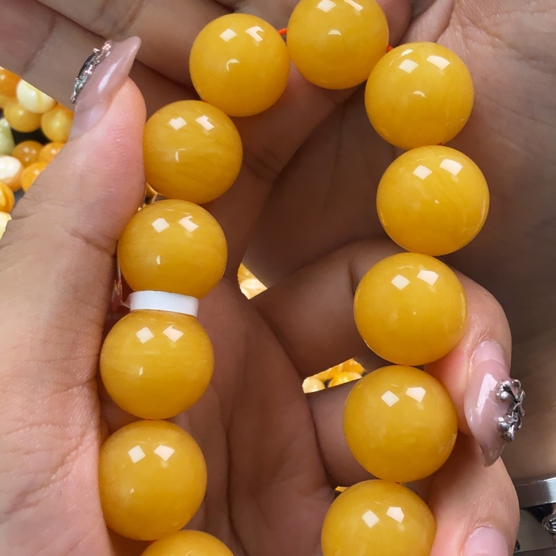 你***友蜜蜡未镶嵌珠宝奇石