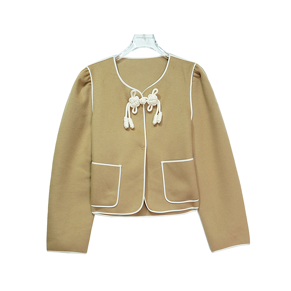 A704【新款】休闲气质时尚小众百搭卡其色小香风盘扣短款双面绒外套