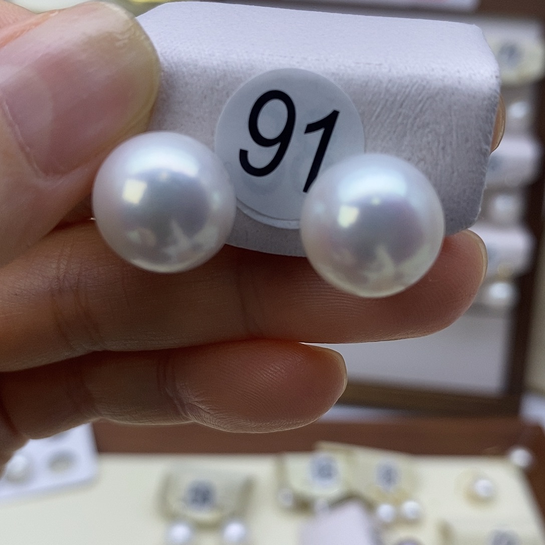 银S925镶嵌耳饰淡水珍珠