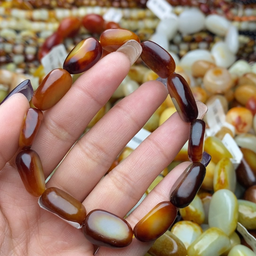 未镶嵌和田玉手链